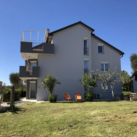 In With Seaview, Terrace, Air Condition, Wifi Appartamento *