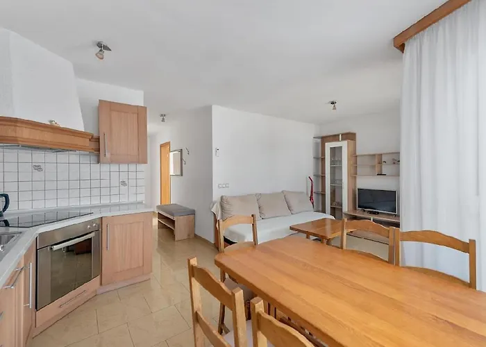 In With Seaview, Terrace, Air Condition, Wifi