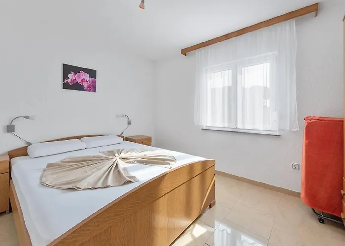 Appartamento In With Seaview, Terrace, Air Condition, Wifi